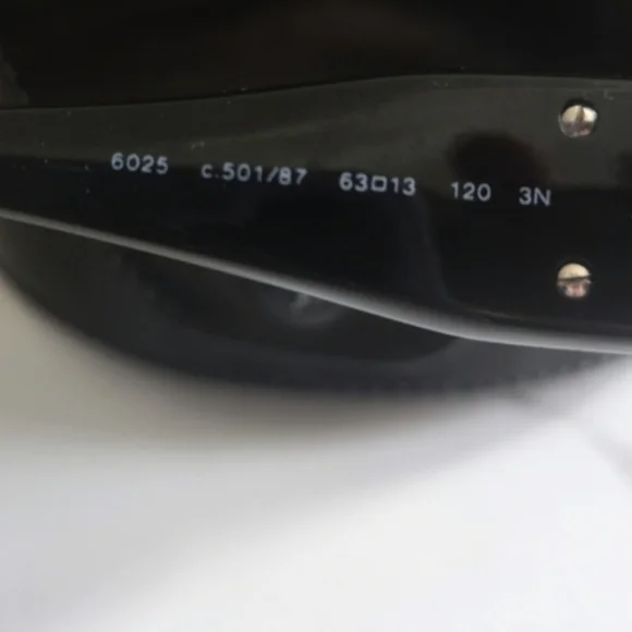 SOLD Chanel Sunglasses With Original Case Authentic And In Excellent Condition. - Picture 4 of 4